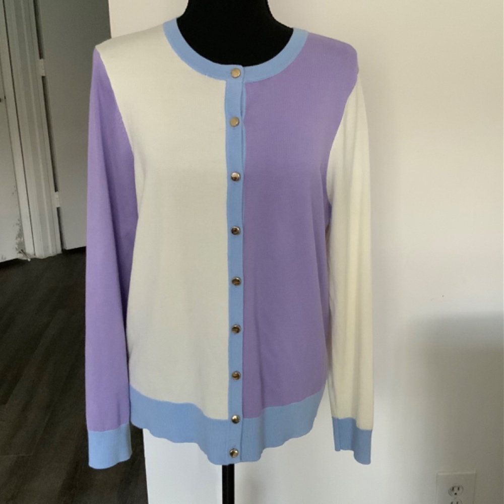 Sweater - Picture 3 of 8